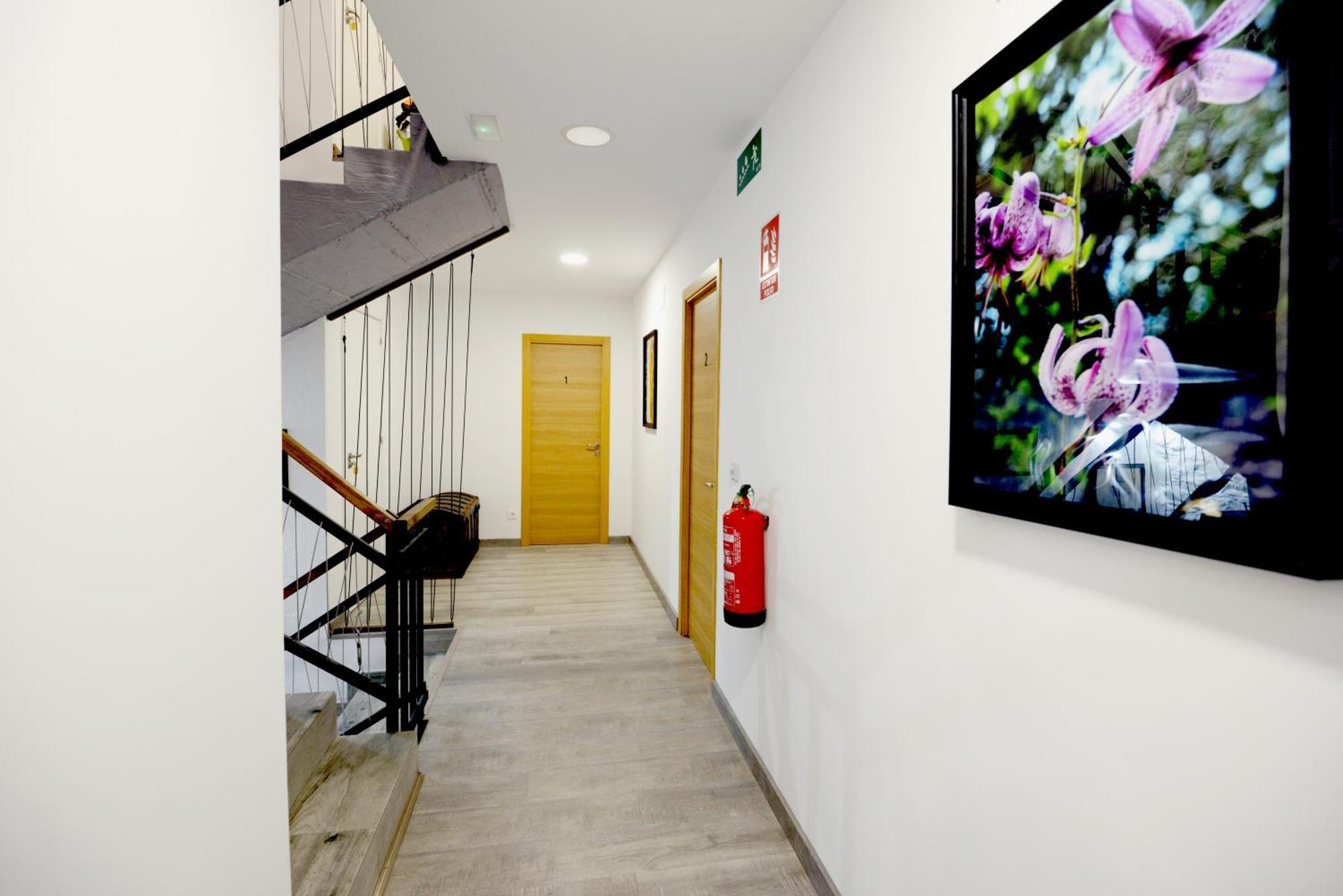 Hostel El Campano Villafranca Del Bierzo Extérieur photo